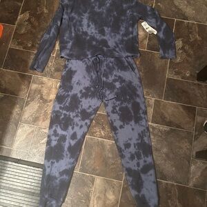 Lord & Taylor Navy Tie-Dye Pajama Set